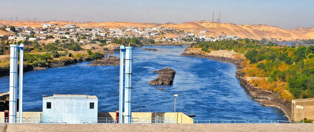 La Diga Alta di Assuan: Storia, curiosità